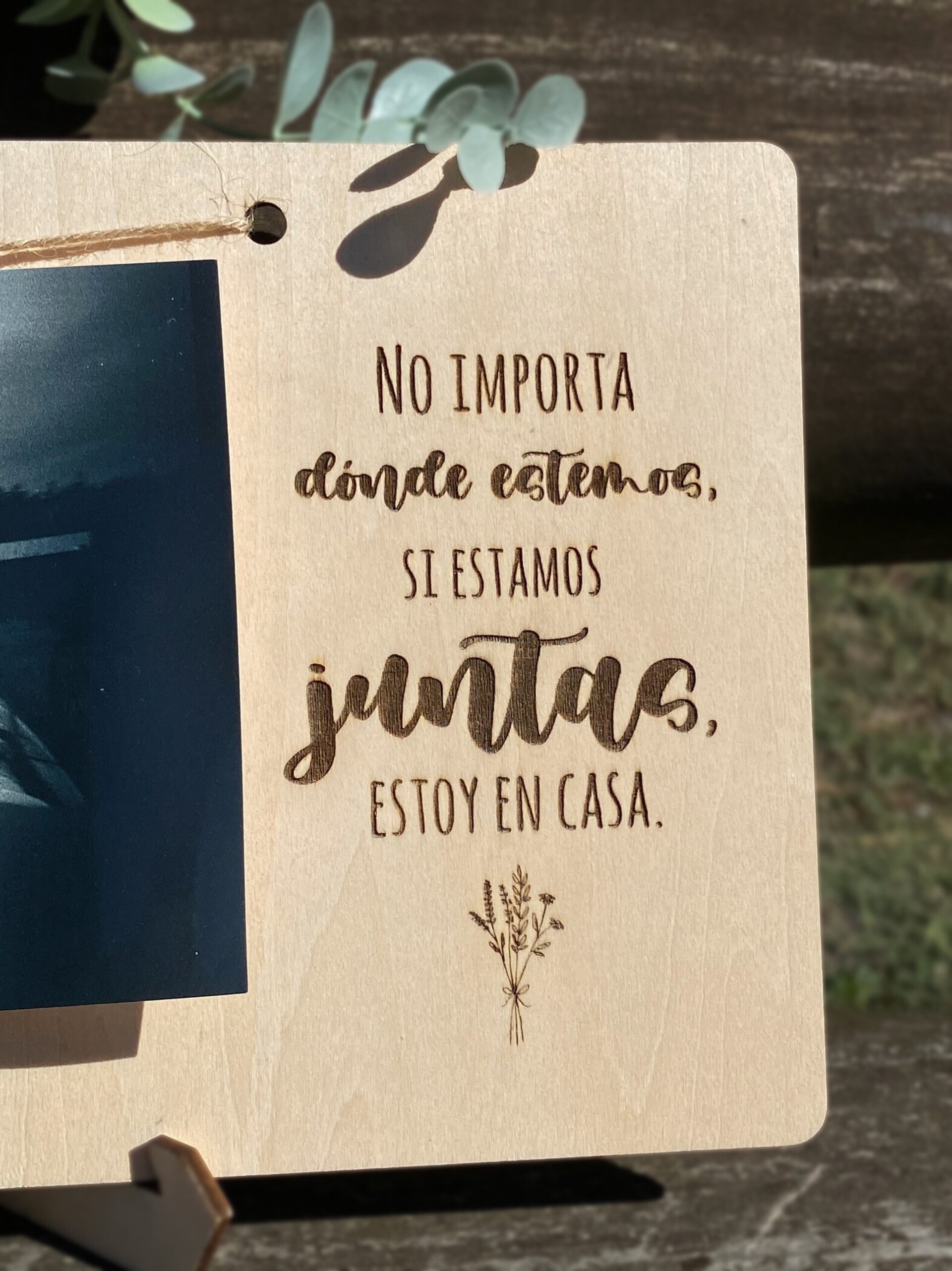 PORTAFOTOS CON PINZA MADERA - 2